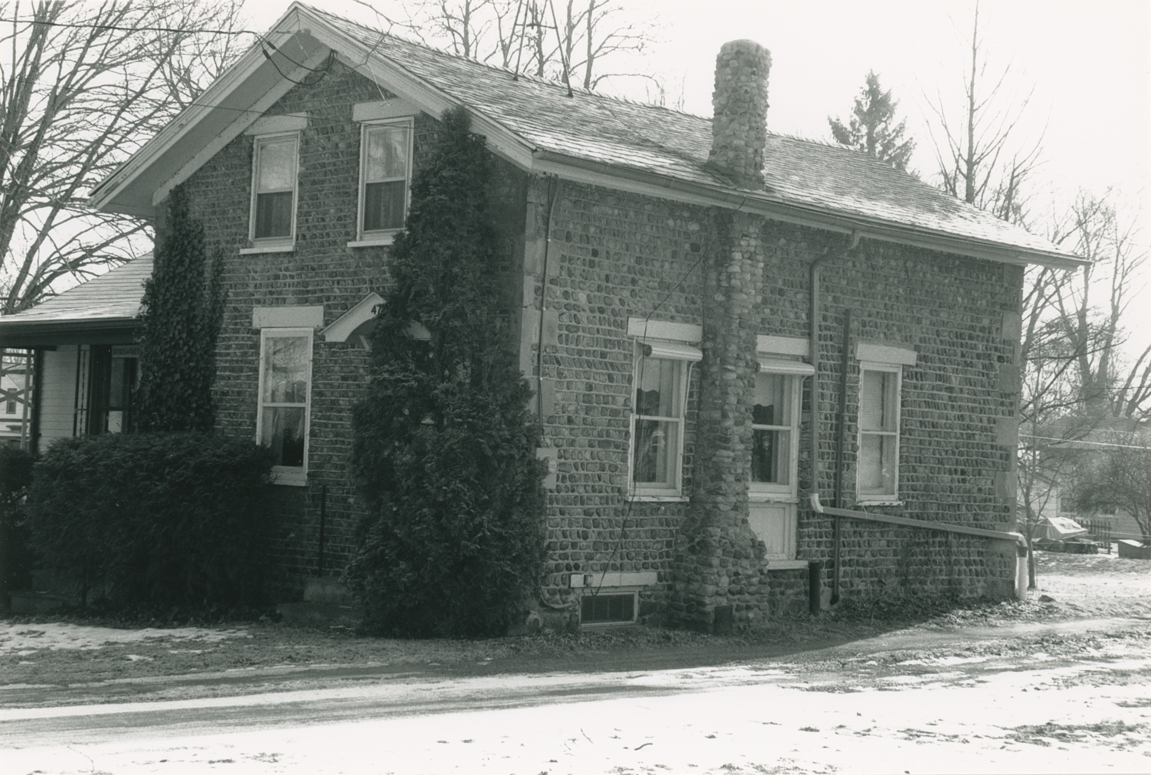 Phe-1 53 Ontario St 3